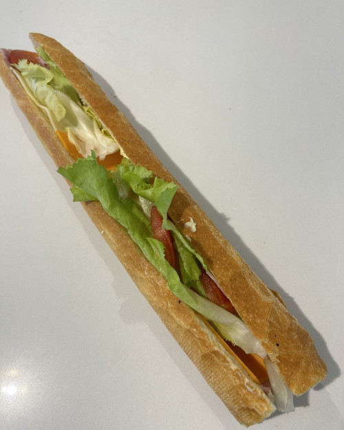 sandwich Serrano Fromage Crudités